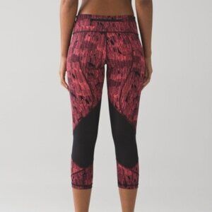 Lululemon Pace Rival leggings pockets